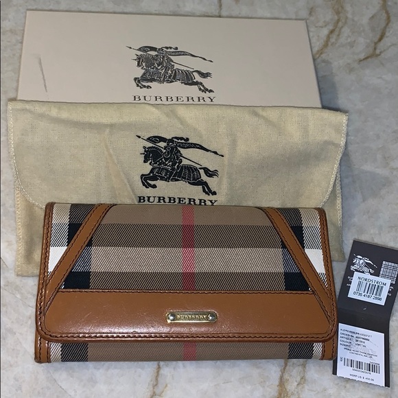 Wallet - Picture 1 of 7